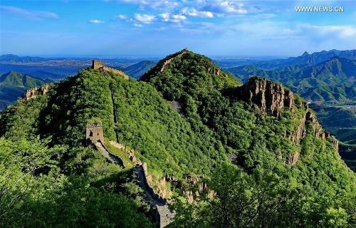Grand view of Banchangyu section of the Great Wall